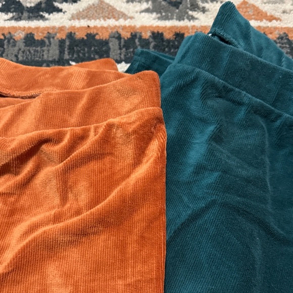Velvet Legging Set - Orange and Teal- LuLaRoe - Picture 3 of 3